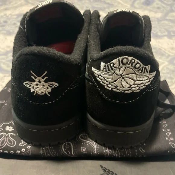 COPY - Jordan 1 Retro Low OG SP Travis Scott Black Phantom - Picture 10 of 10